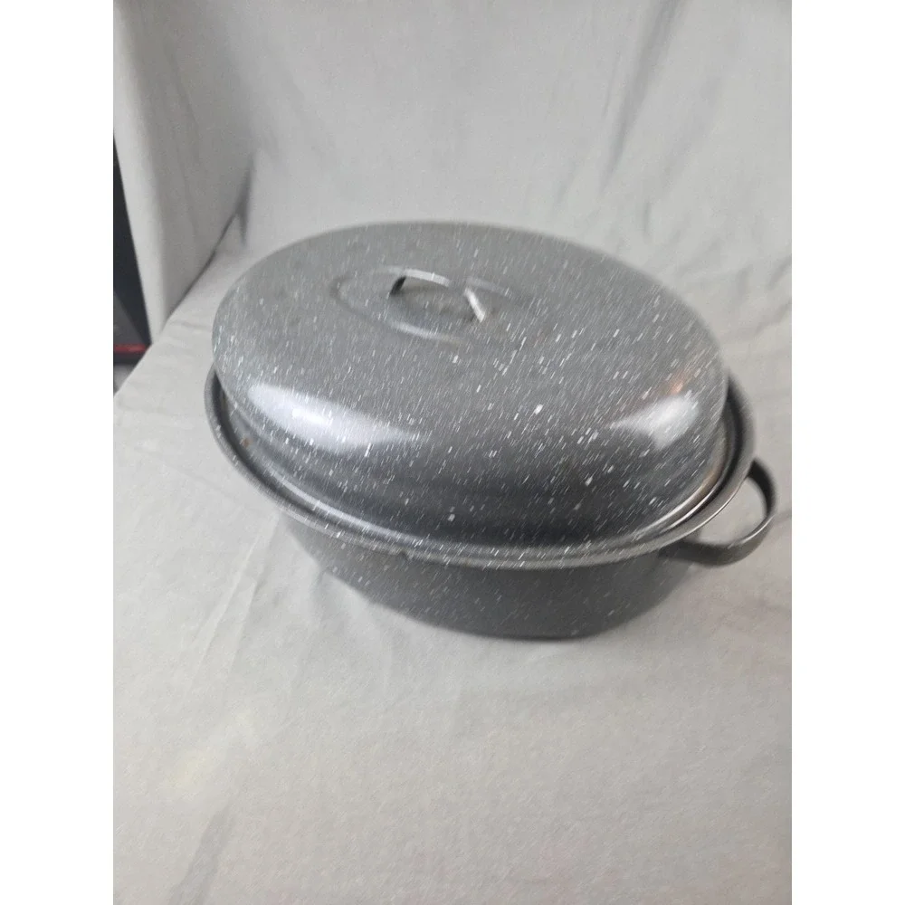 Enamelware Roaster Gray Speckled Oval‎ USA Large 16.5